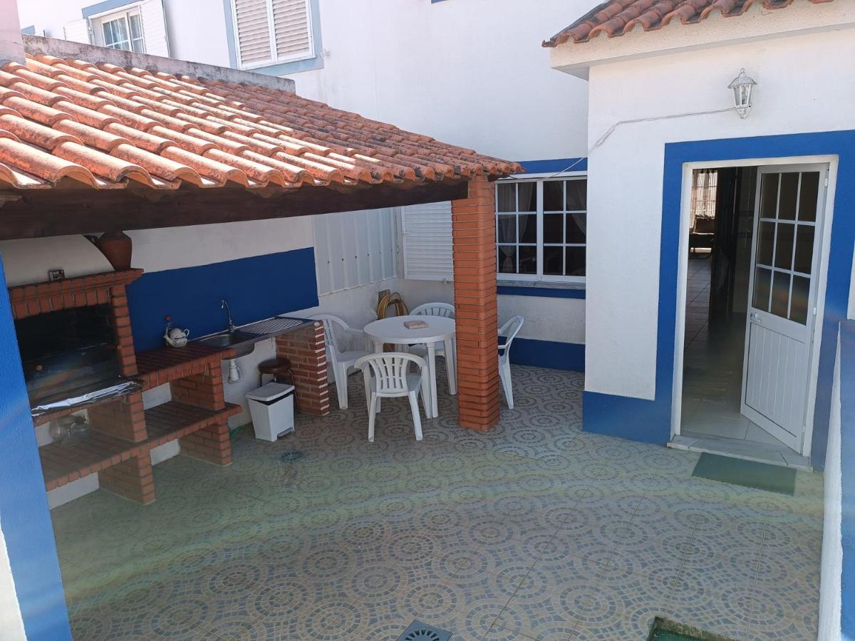Alojamento Local Familia Coelho Quinta do Conde ภายนอก รูปภาพ