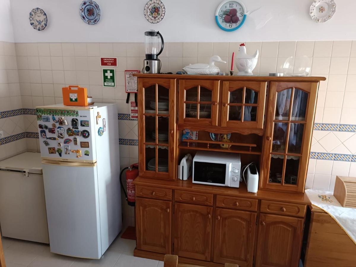 Alojamento Local Familia Coelho Quinta do Conde ภายนอก รูปภาพ