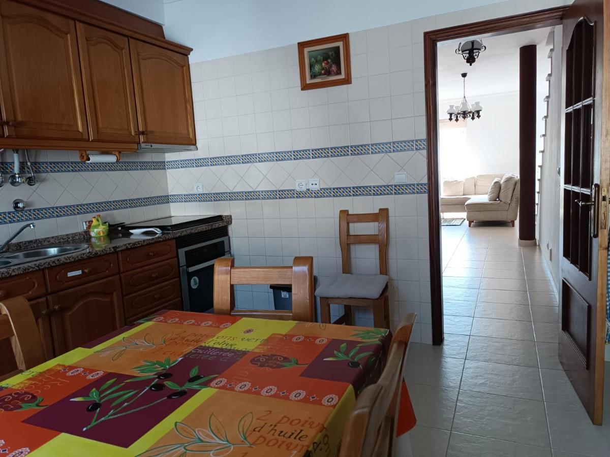 Alojamento Local Familia Coelho Quinta do Conde ภายนอก รูปภาพ
