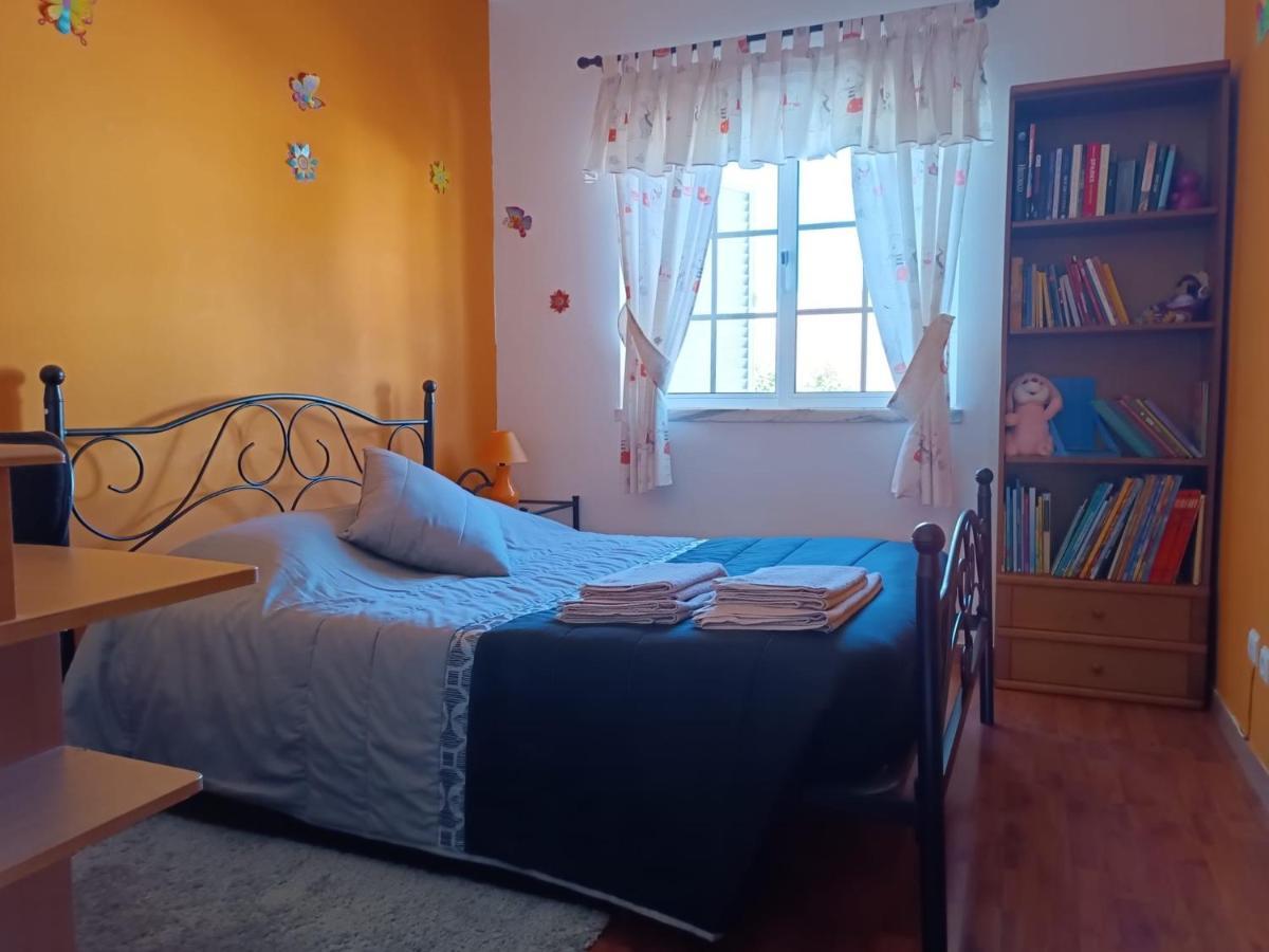 Alojamento Local Familia Coelho Quinta do Conde ภายนอก รูปภาพ